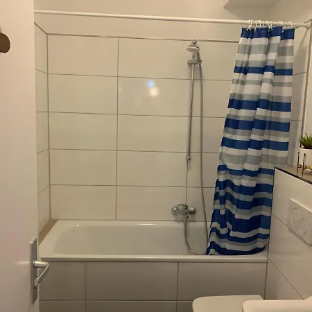 Konukevi Adford Zimmer